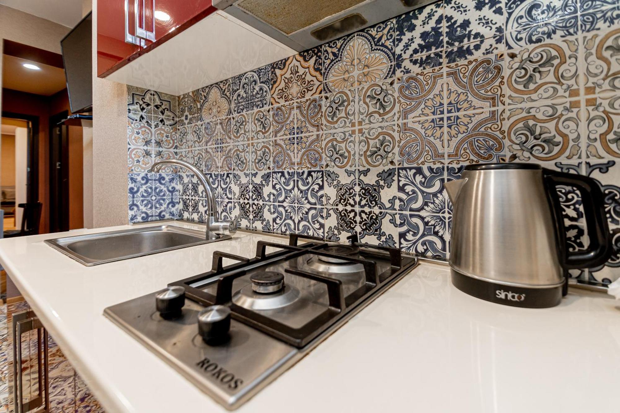 Apartment On Borbalo 16 Tbilisi Bagian luar foto
